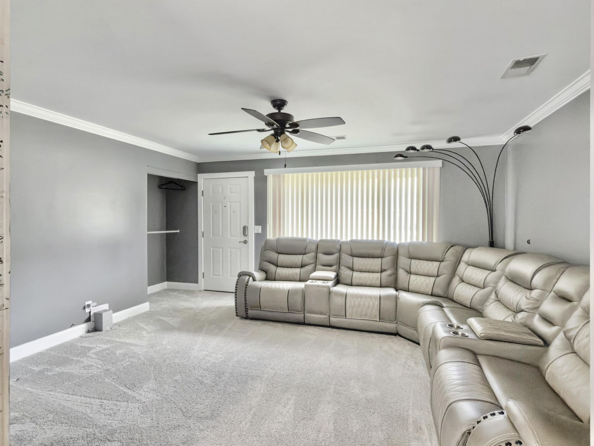 124 Kathryn Drive Photo 7