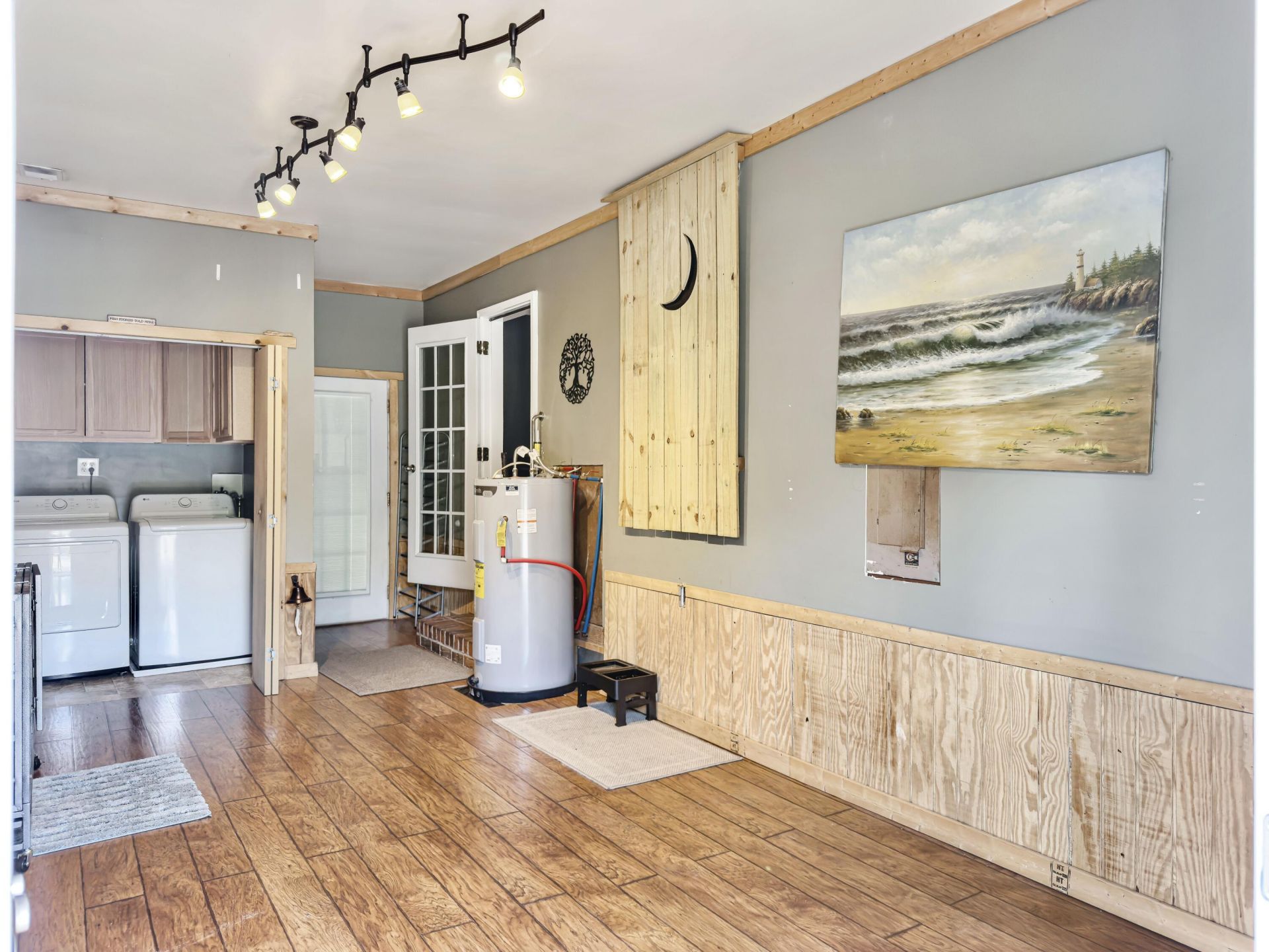 124 Kathryn Drive Photo 8