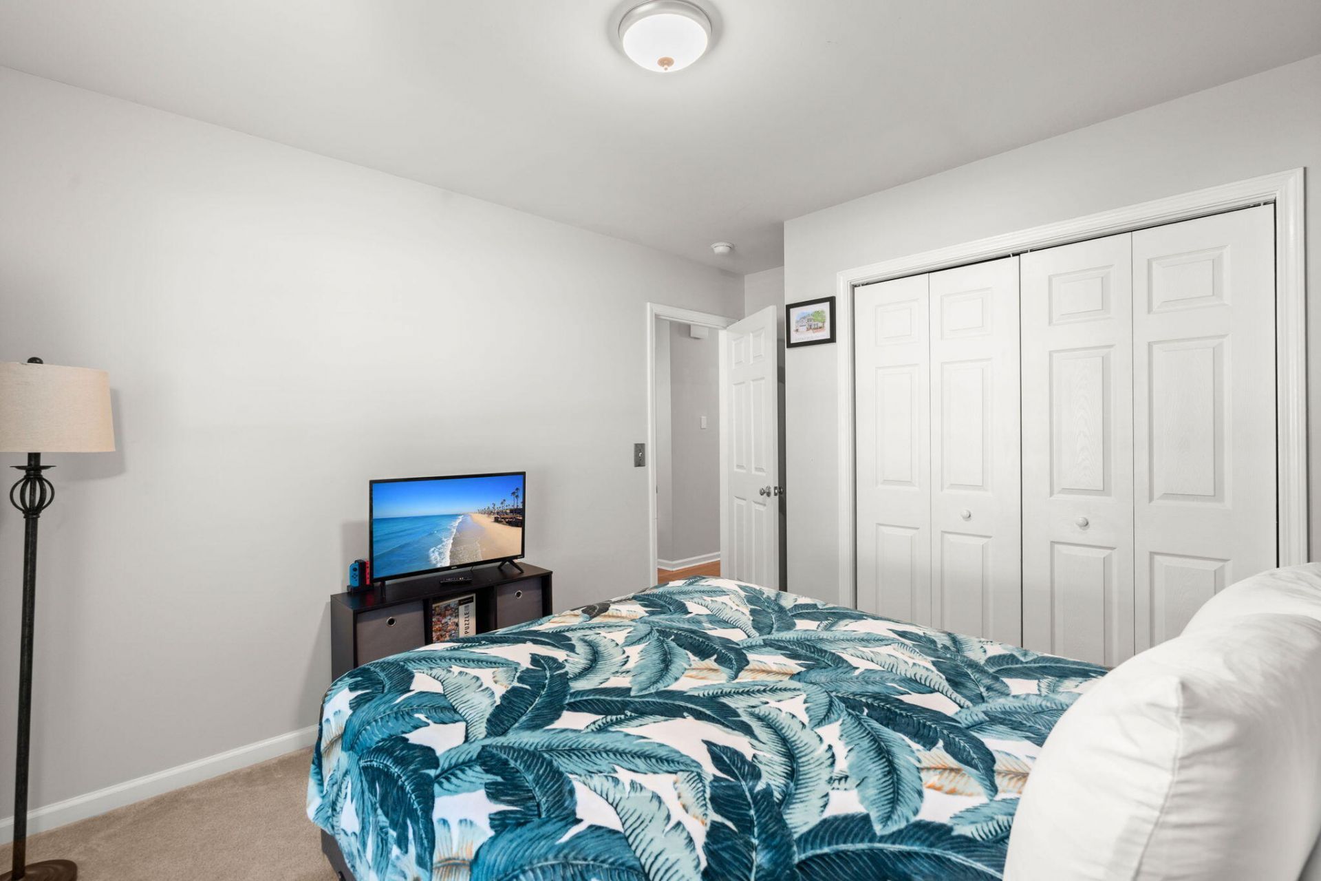 9307 Ayscough Road Photo 16