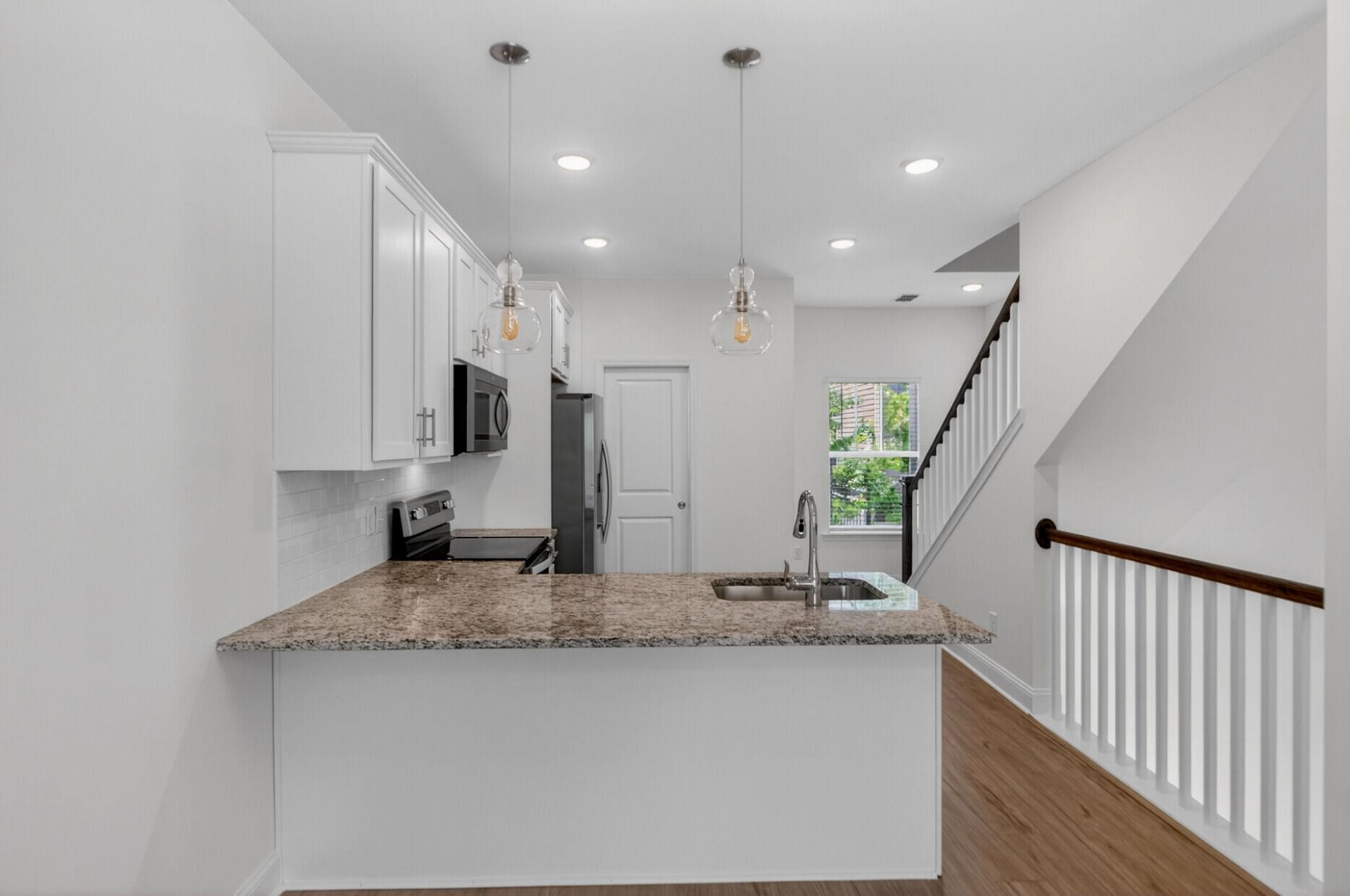 1252 Allusion Lane Photo 13