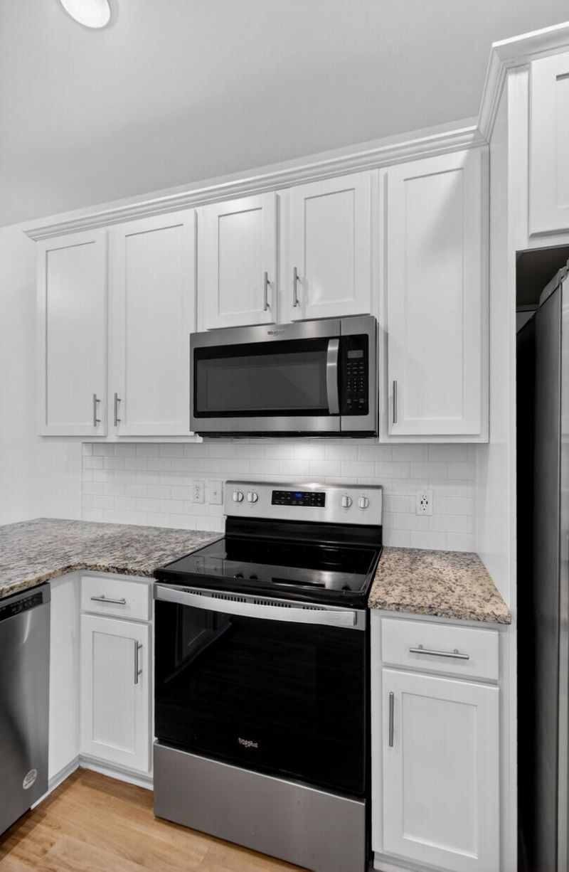 1252 Allusion Lane Photo 16