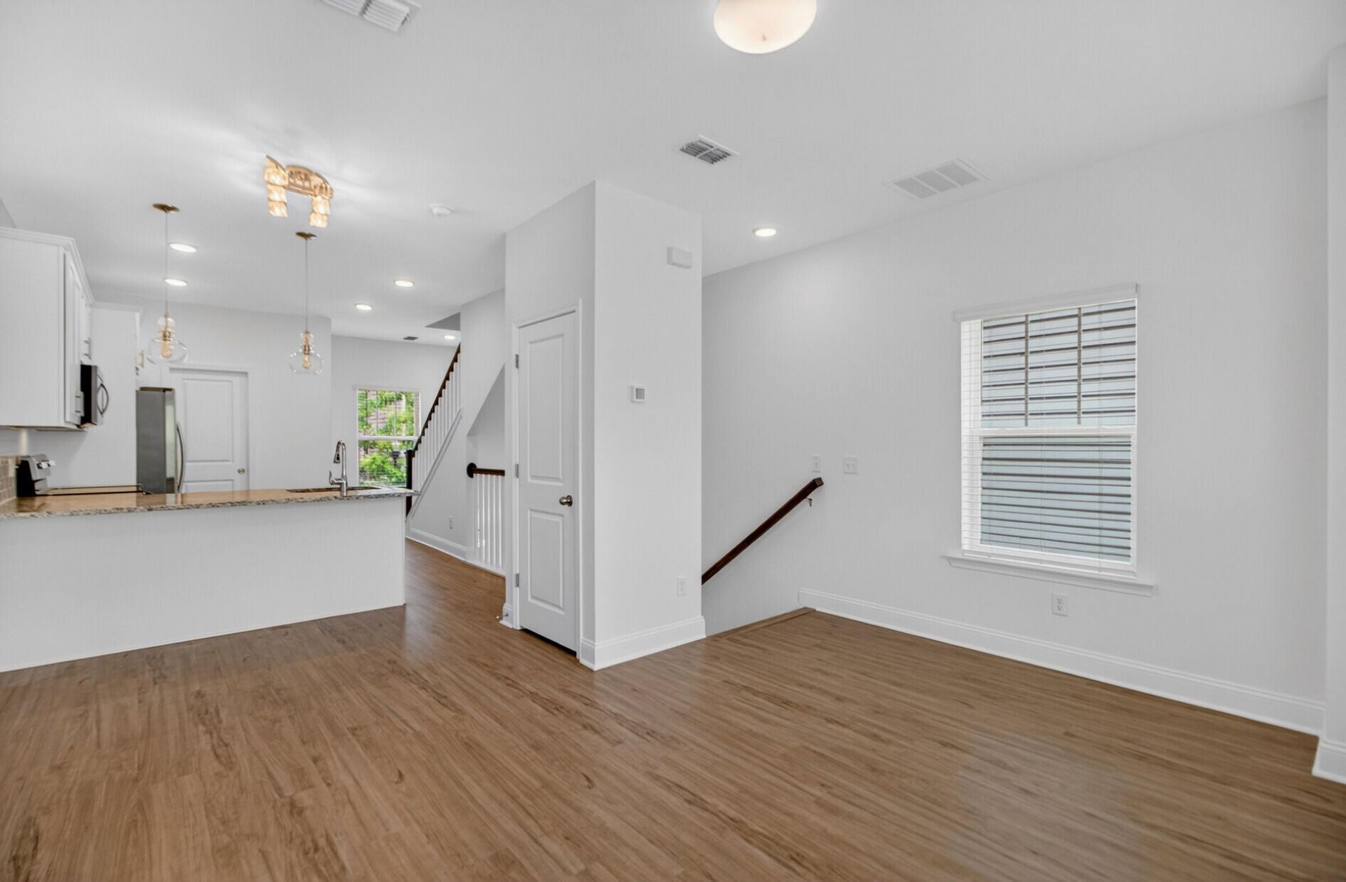 1252 Allusion Lane Photo 9