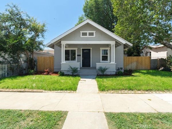 561 Washington, Pomona, CA 91767