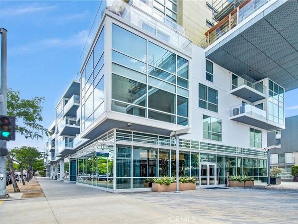 1705 Ocean, Unit 210, Santa Monica, CA 90401