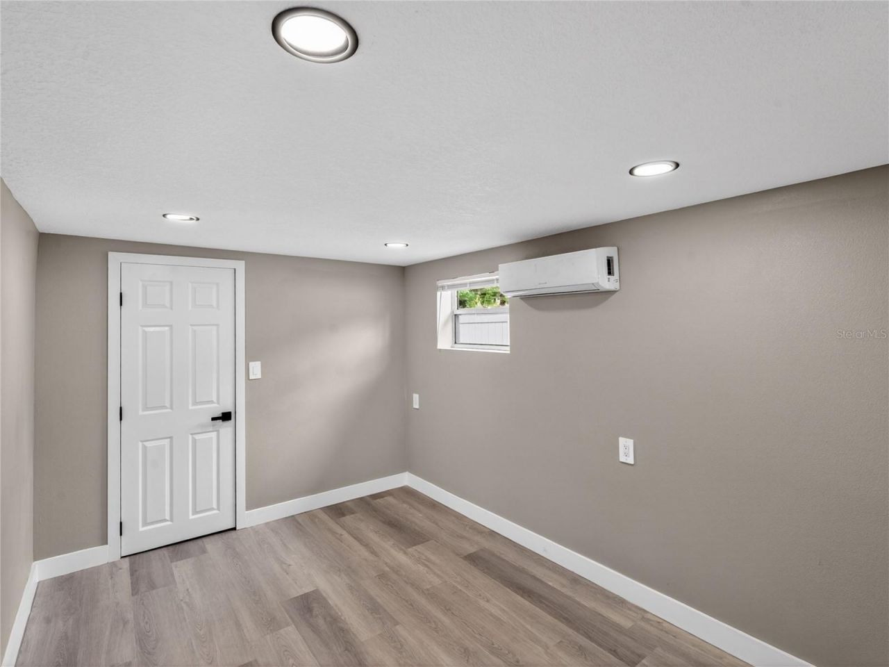 1900 25th Street S, Saint Petersburg, FL 33712 Photo