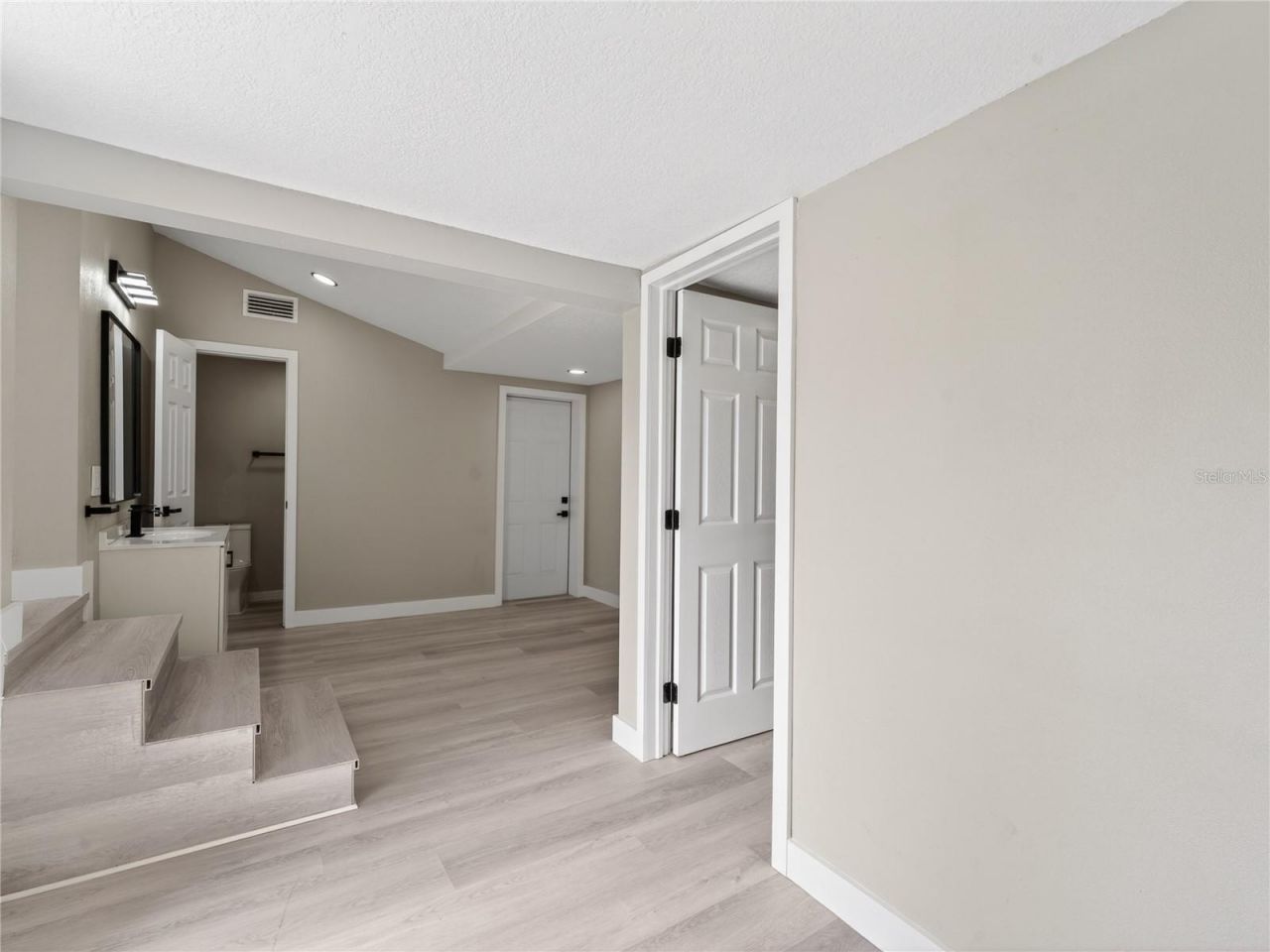 1900 25th Street S, Saint Petersburg, FL 33712 Photo