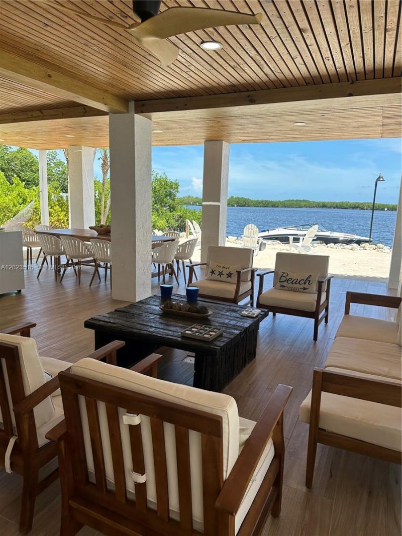 128 La Paloma Rd, Key Largo, FL 33037 Photo