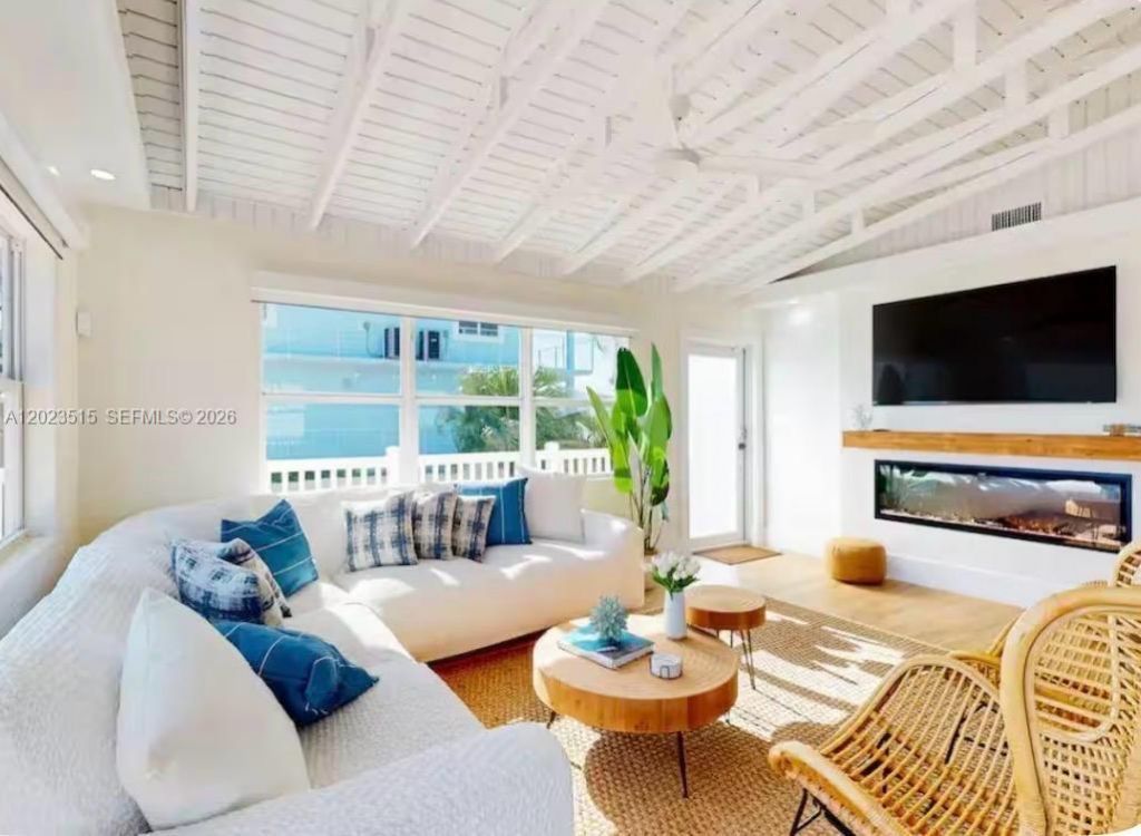 128 La Paloma Rd, Key Largo, FL 33037 Photo