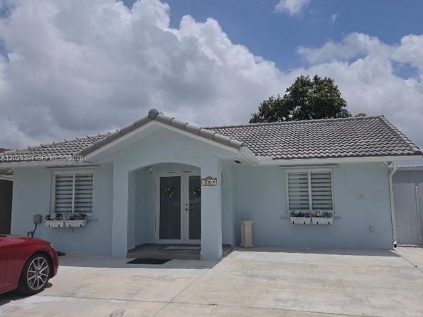 15050 SW 63rd St , Miami, FL 33193