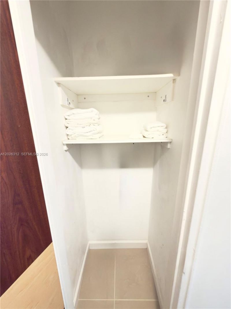1043 94th St , Unit 2, Bay Harbor Islands, FL 33154 Photo