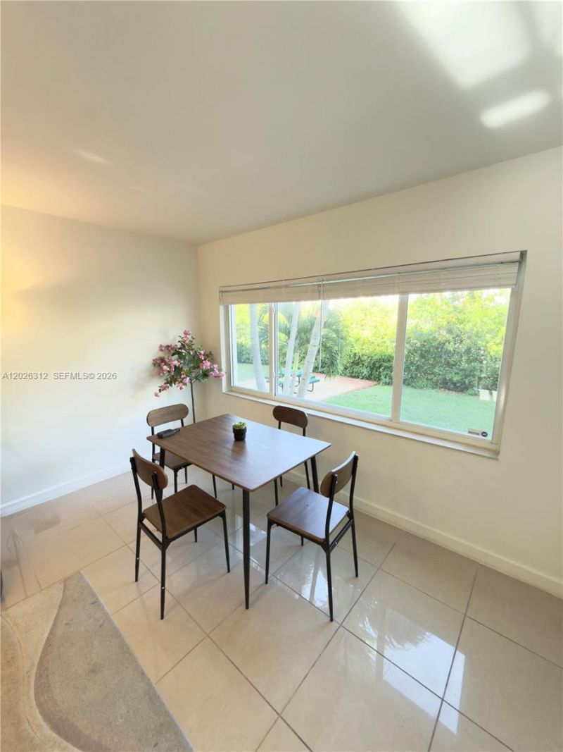 1043 94th St , Unit 2, Bay Harbor Islands, FL 33154 Photo