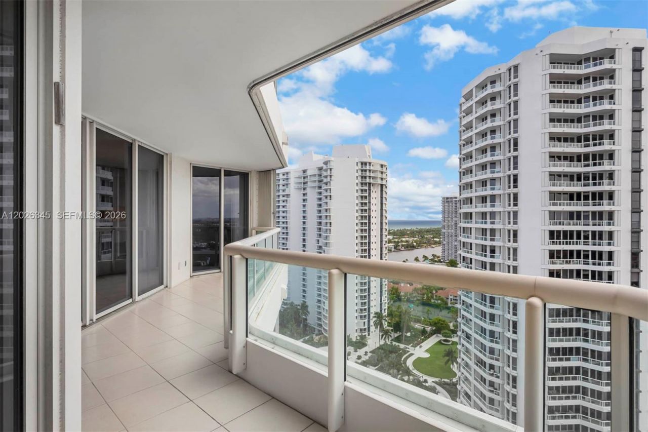 21205 Yacht Club Dr, Unit 2403, Aventura, FL 33180 Photo