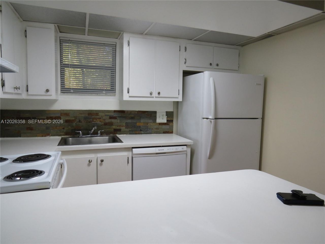 8290 Lake Dr , Unit 143, Doral, FL 33166 Photo