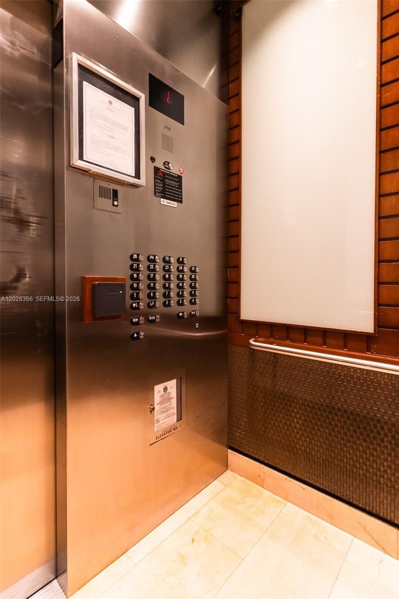 19501 W Country Club Dr, Unit 1603, Aventura, FL 33180 Photo