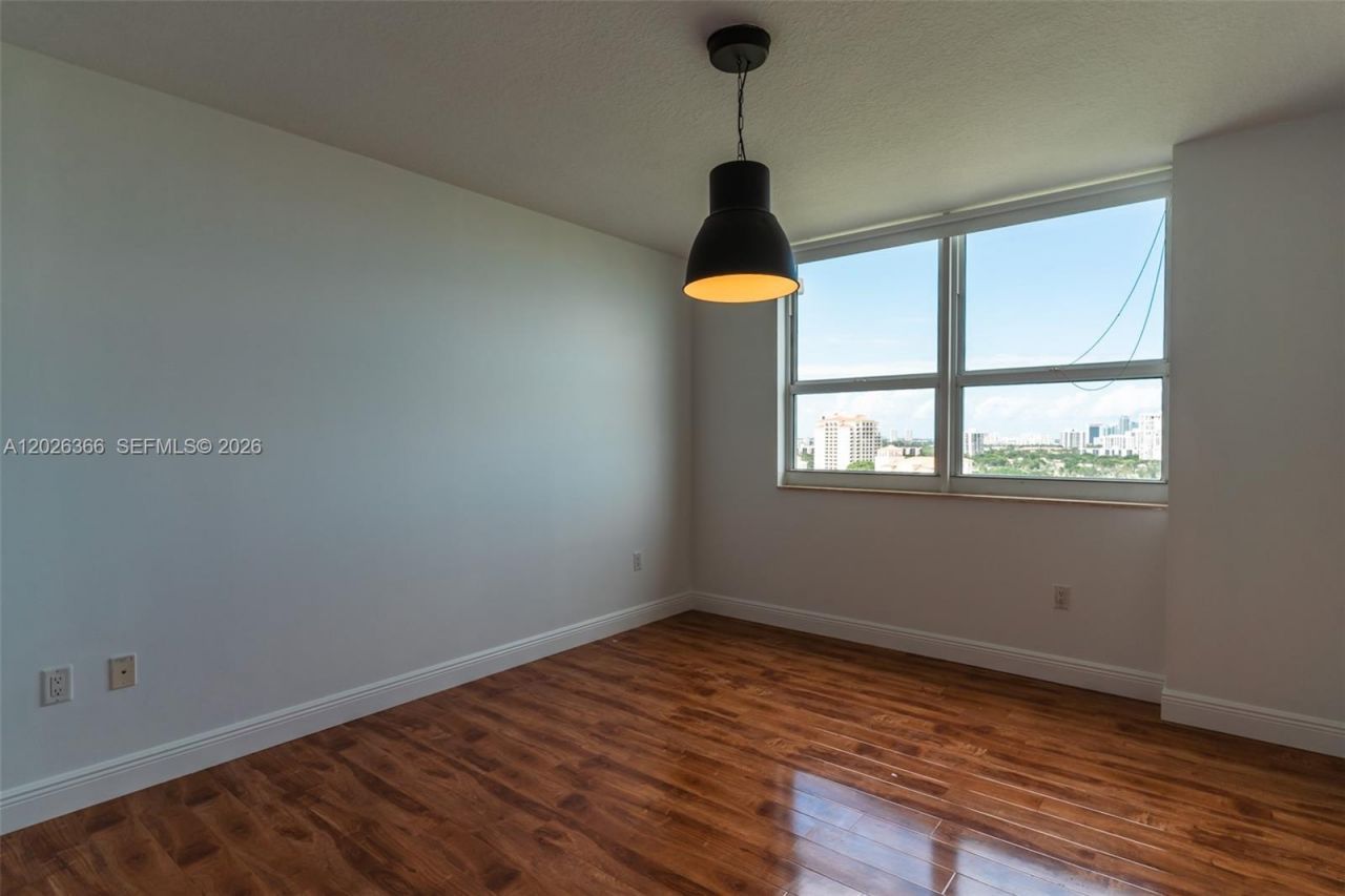 19501 W Country Club Dr, Unit 1603, Aventura, FL 33180 Photo
