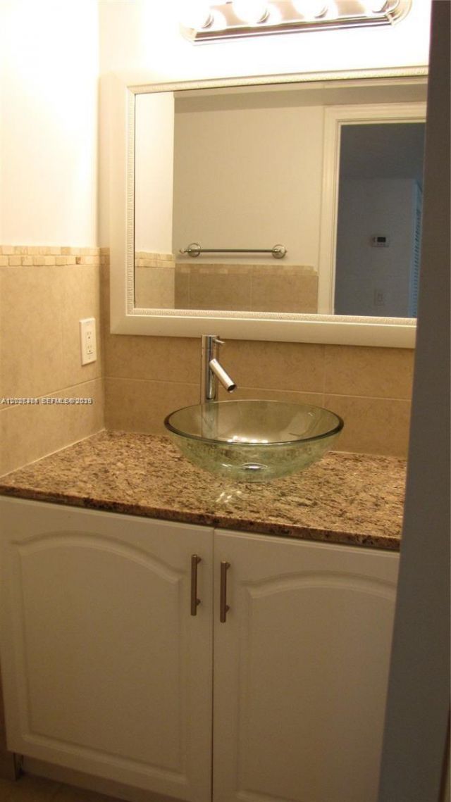 8911 S Hollybrook Blvd , Unit 106, Pembroke Pines, FL 33025 Photo