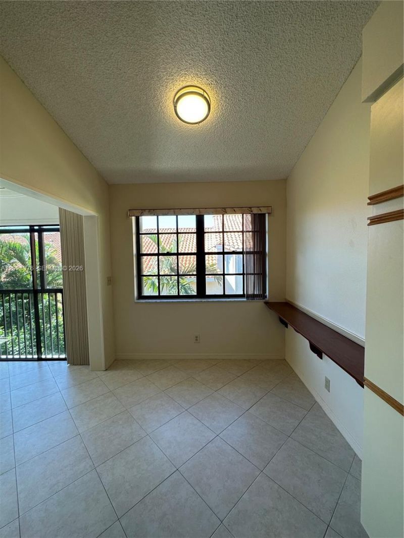 3176 Arbor Ln, Unit 2506, Hollywood, FL 33021 Photo