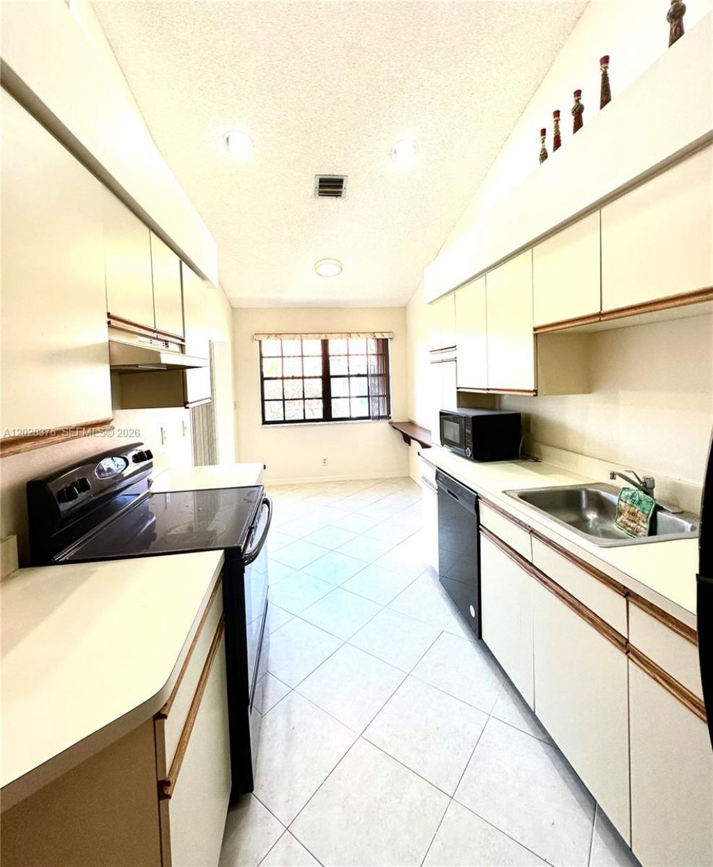 3176 Arbor Ln, Unit 2506, Hollywood, FL 33021 Photo