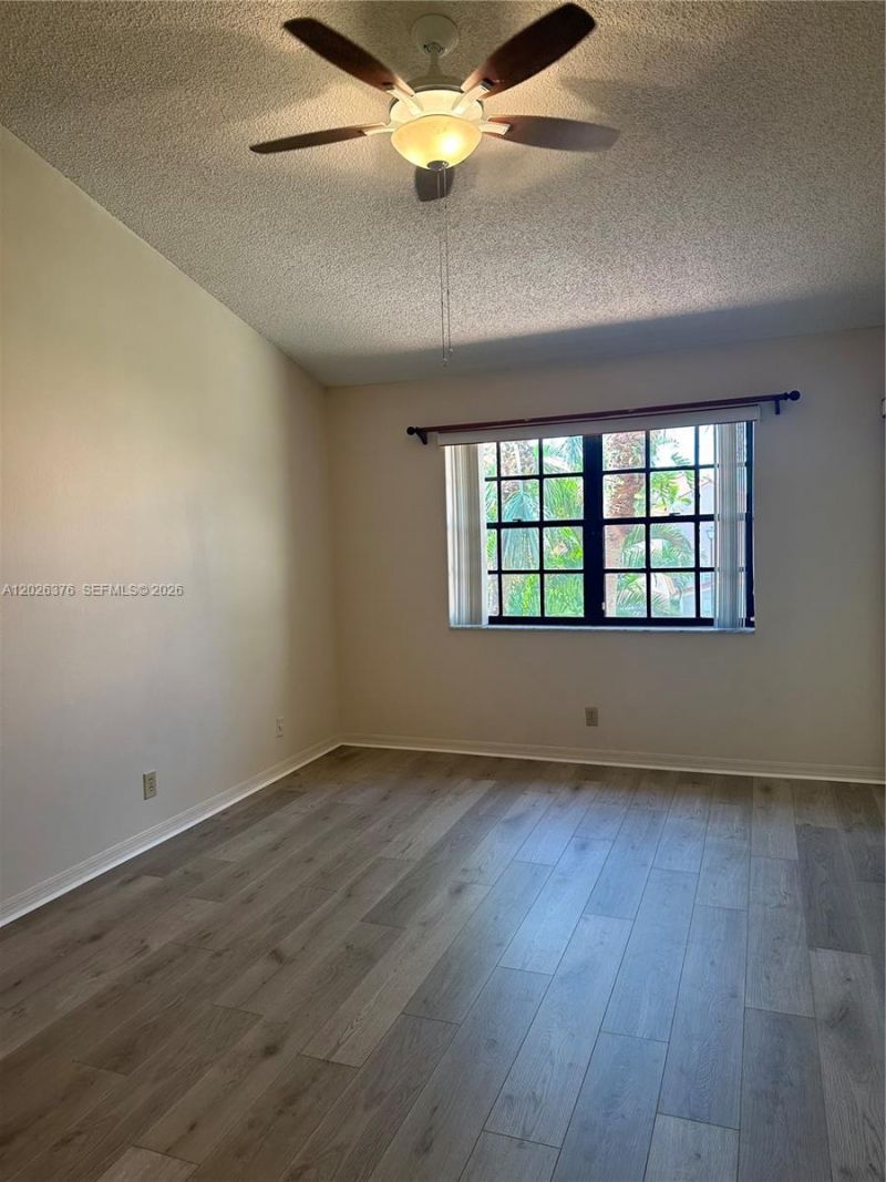 3176 Arbor Ln, Unit 2506, Hollywood, FL 33021 Photo