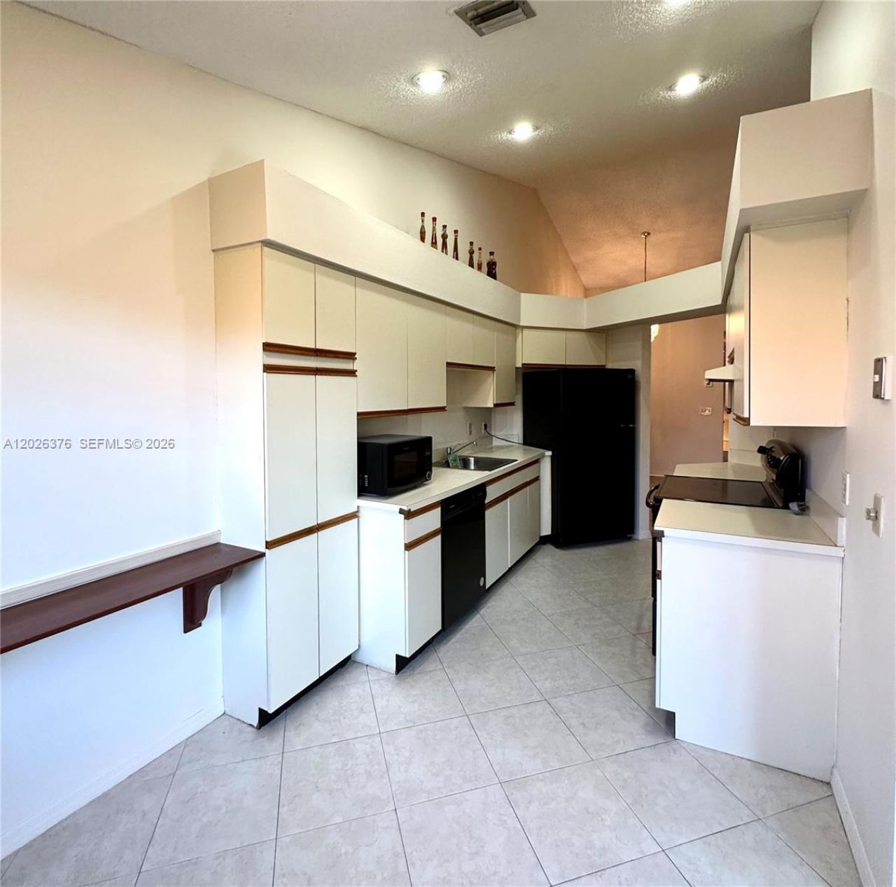 3176 Arbor Ln, Unit 2506, Hollywood, FL 33021 Photo