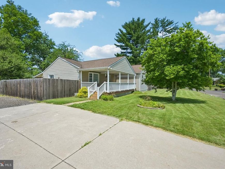 1440 Centre Street, Levittown, PA 19057 Main Photo