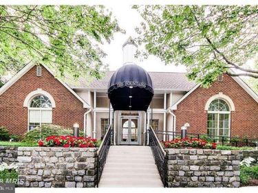 1524 LINCOLN WAY, Unit 137, MCLEAN, VA 22102