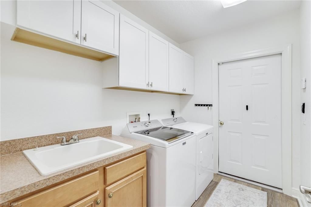 4956 Shaker Heights Ct, Unit 101, Naples, FL 34112 Photo