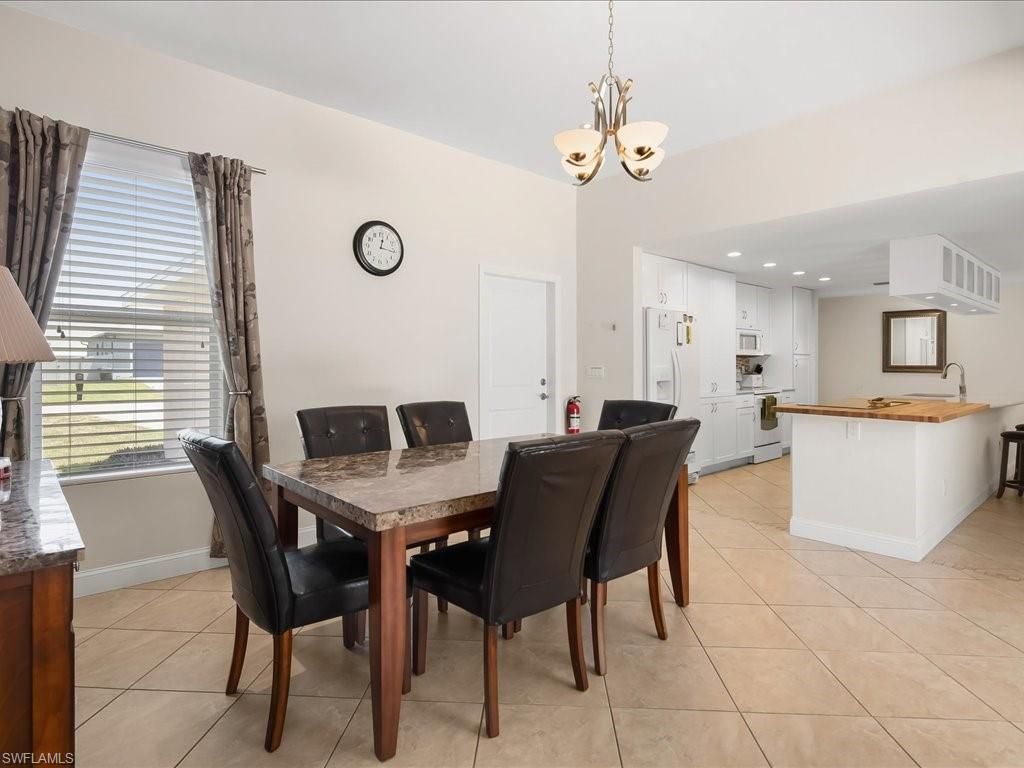 25401 Carney Cir, Bonita Springs, FL 34135 Photo