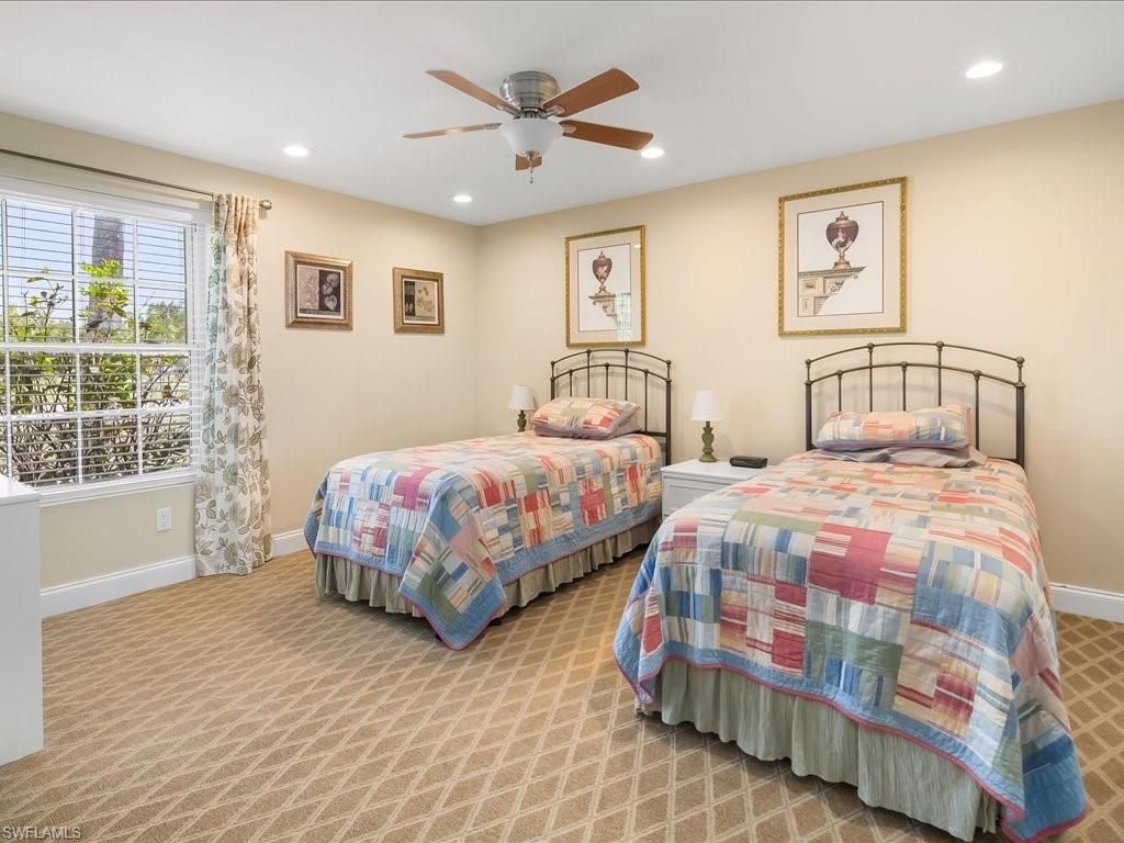 25401 Carney Cir, Bonita Springs, FL 34135 Photo