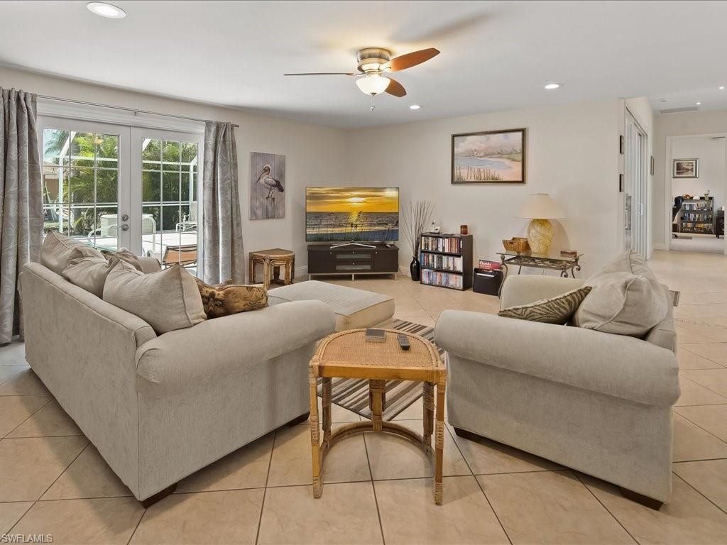 25401 Carney Cir, Bonita Springs, FL 34135 Photo
