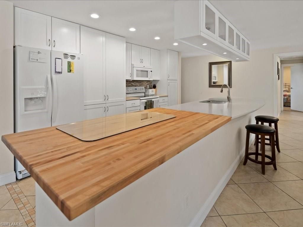 25401 Carney Cir, Bonita Springs, FL 34135 Photo