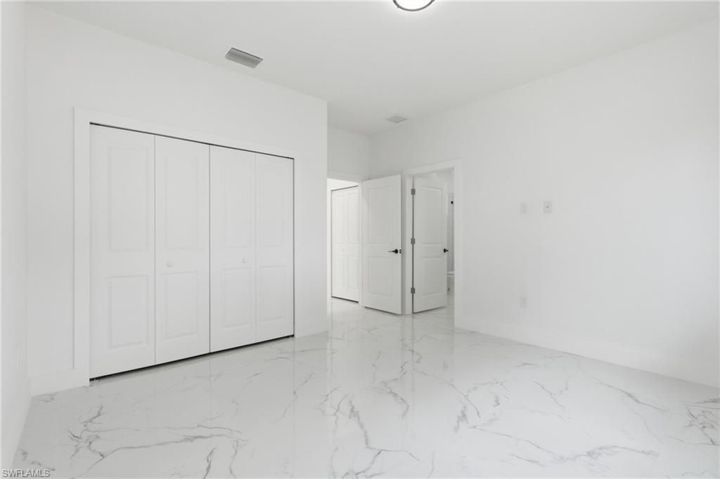 161 Blackstone Dr , Fort Myers, FL 33913 Photo