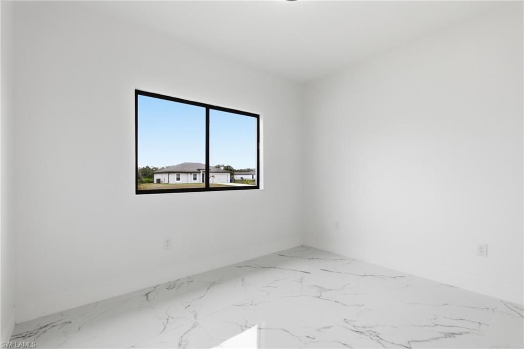 161 Blackstone Dr , Fort Myers, FL 33913 Photo