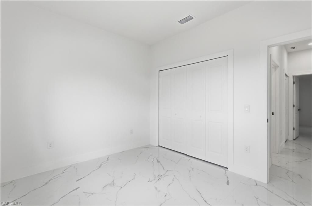 161 Blackstone Dr , Fort Myers, FL 33913 Photo