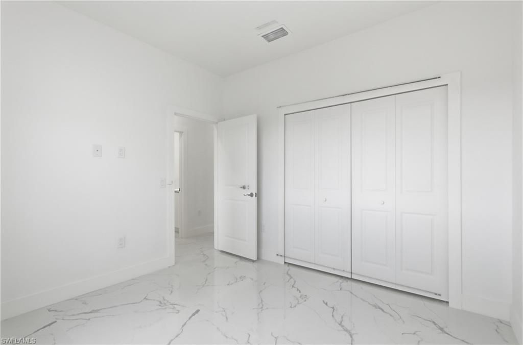 161 Blackstone Dr , Fort Myers, FL 33913 Photo