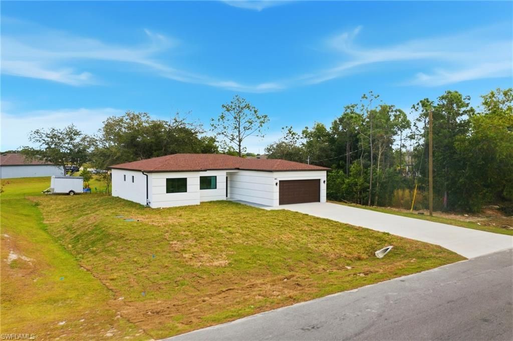 161 Blackstone Dr , Fort Myers, FL 33913 Photo