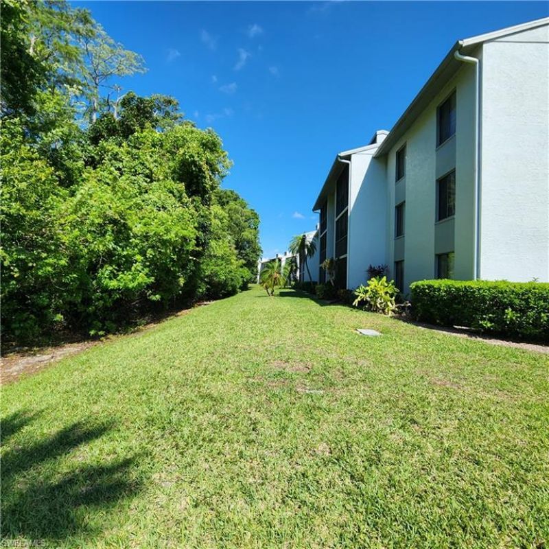 9650 Green Cypress Ln, Unit 7-G1, Fort Myers, FL 33905 Photo
