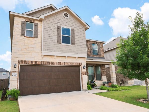4587 Legend Spirit, New Braunfels, TX 78130