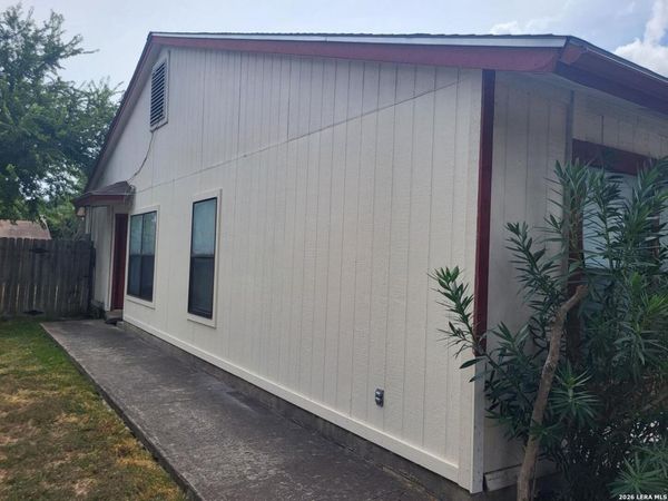2540 Corian Glen, San Antonio, TX 78219