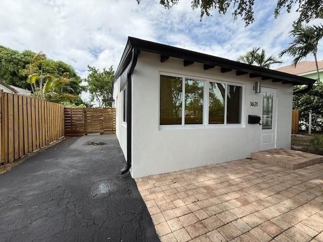 1621-1623 NE 16th Terrace Ne, Fort Lauderdale, FL 33305 Photo
