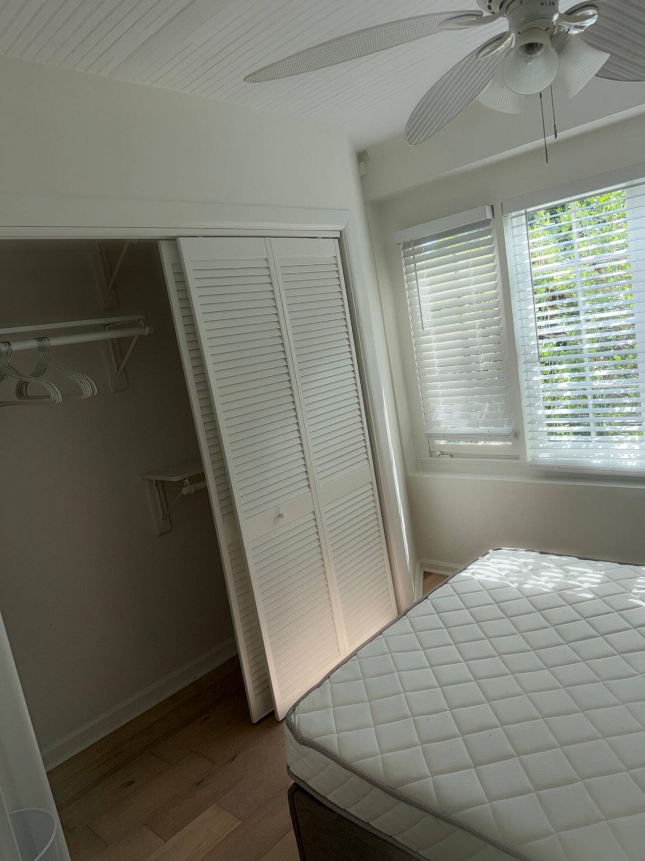 301 Chilean Avenue, Unit 0080, Palm Beach, FL 33480 Photo
