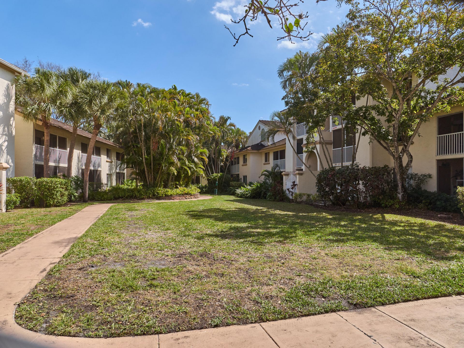 13201 Glenmoor Drive, West Palm Beach, FL 33409 Photo