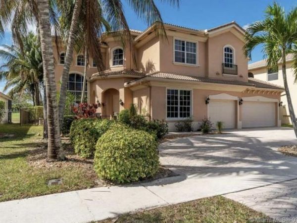 1831 Waldorf Drive, Royal Palm Beach, FL 33411