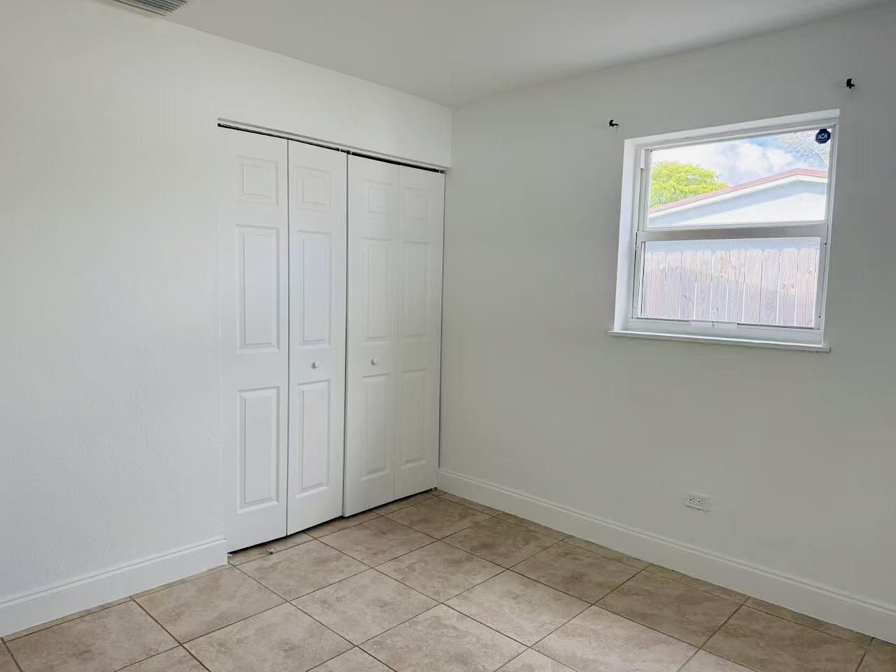 6250 SW 39th Street, Davie, FL 33314 Photo