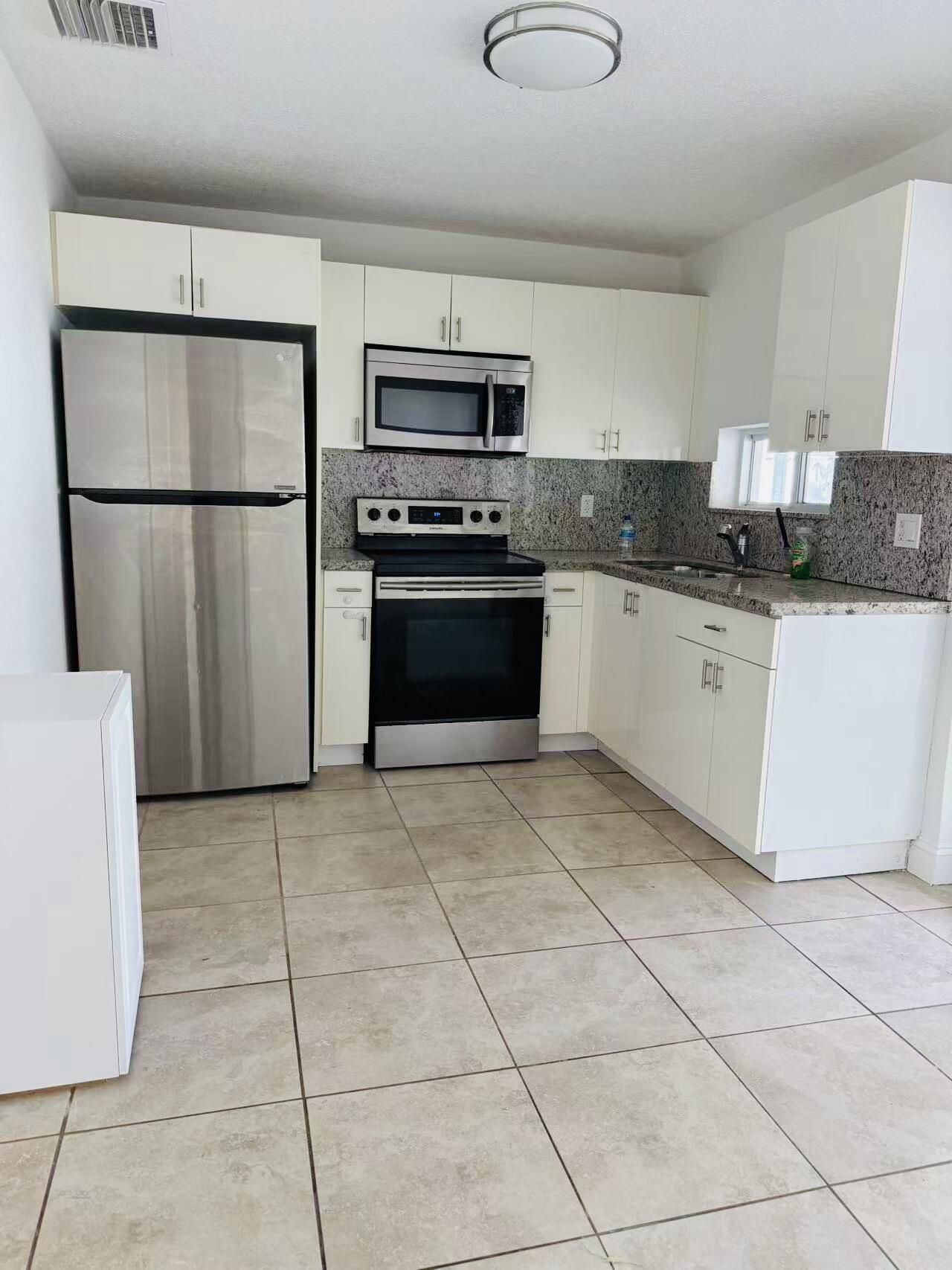 6250 SW 39th Street, Davie, FL 33314 Photo