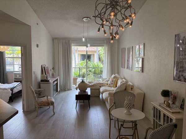 1803 N Flagler Drive, Unit 310, West Palm Beach, FL 33407