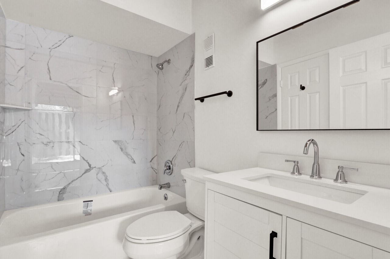 100 Sparrow Drive, Unit 2, Royal Palm Beach, FL 33411 Photo