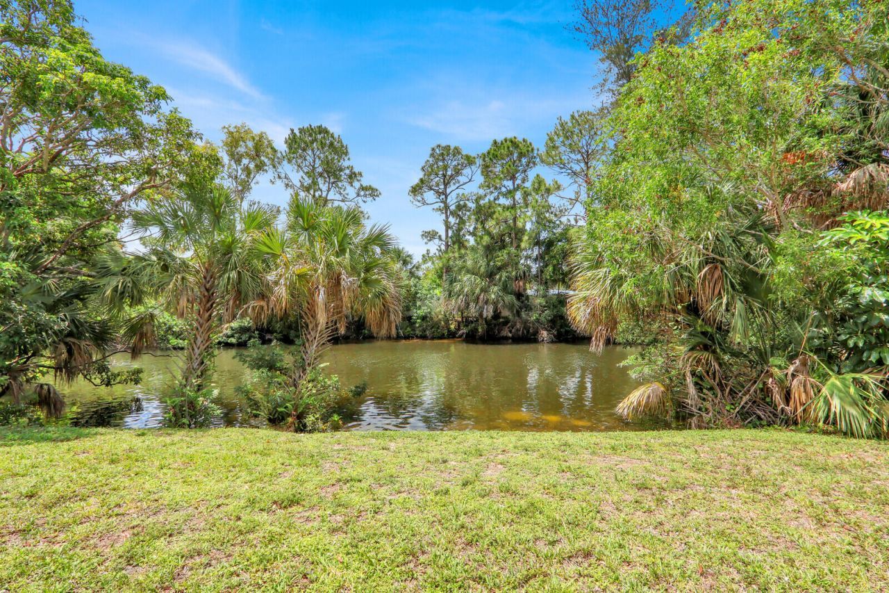 100 Sparrow Drive, Unit 2, Royal Palm Beach, FL 33411 Photo