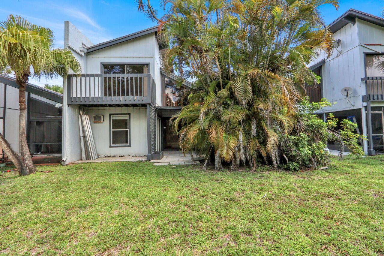 100 Sparrow Drive, Unit 2, Royal Palm Beach, FL 33411 Photo
