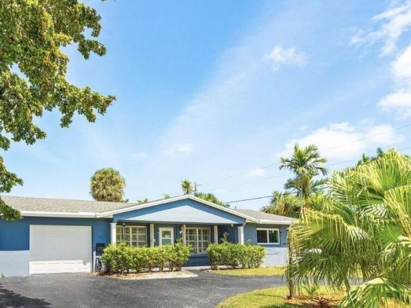 420 SE 12th Avenue, Deerfield Beach, FL 33441